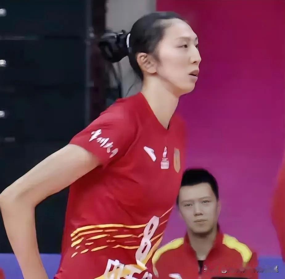 都说吴梦洁是得分焦点，可你看这场比赛，她排第几？刚刚结束的比赛里，得分榜出来