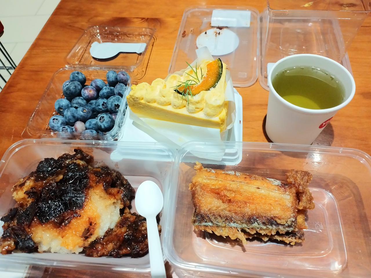 退休真好，再也不用早出晚归奔波在家和单位之间，每天睡到自然醒，尽情享受自由自在的