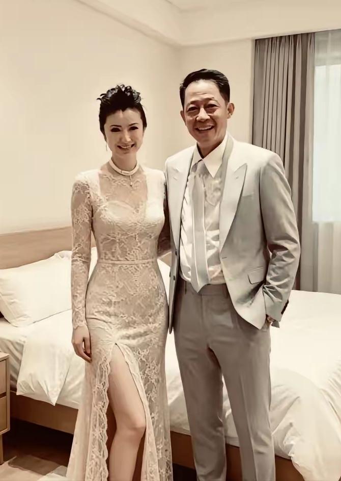 王志文这段婚姻还挺有戏剧性🔥2008年2月27日就悄悄登记，偏偏选4月1日愚