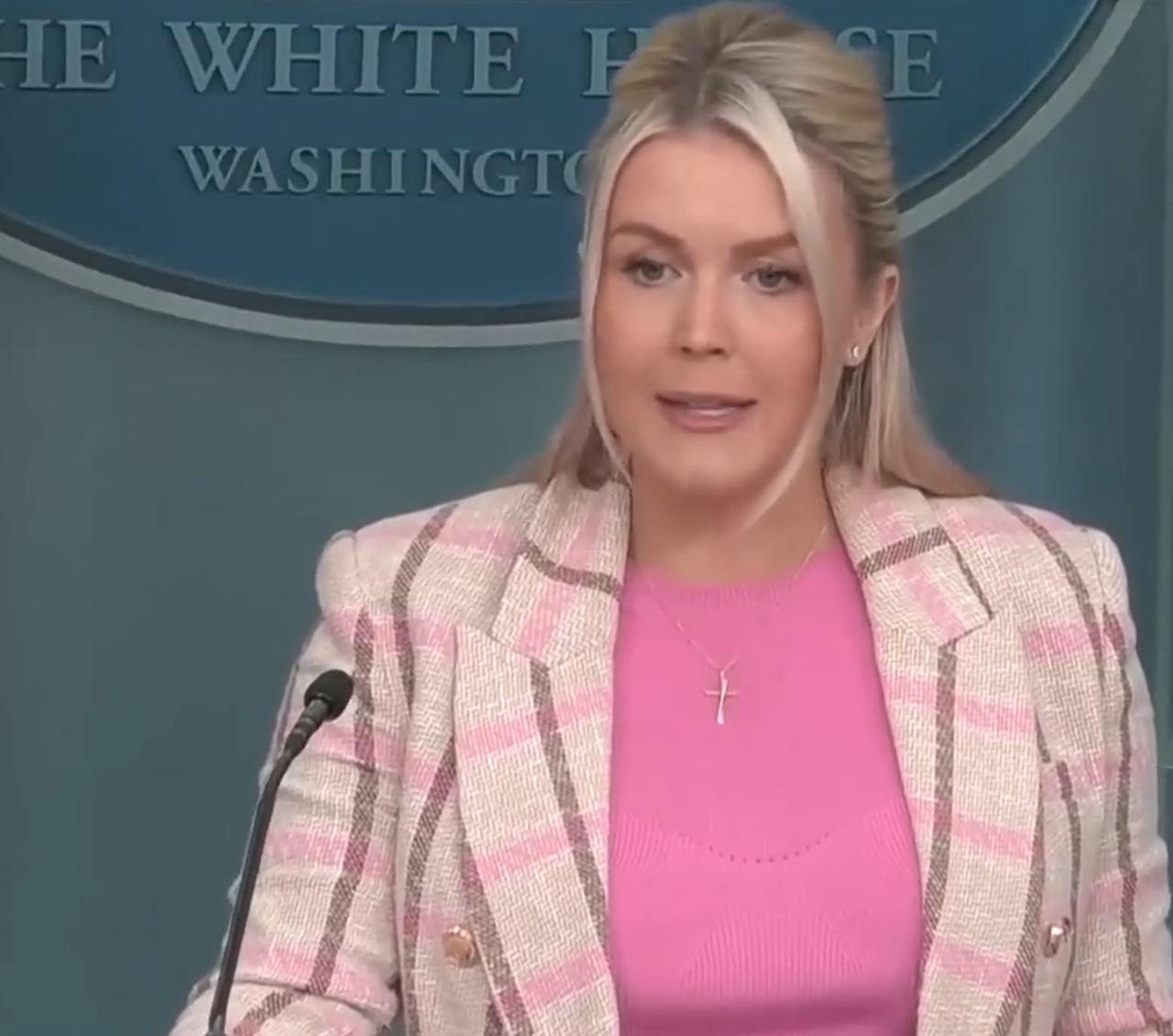 我就说，有人会关注她的身材。感觉记者问的问题，都没有她的身材更有吸引力。