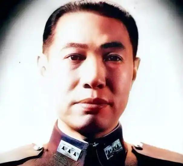 1954年，张群对蒋介石说：“熊式辉在曼谷办工厂破产了，想到台湾来养老。”熊式