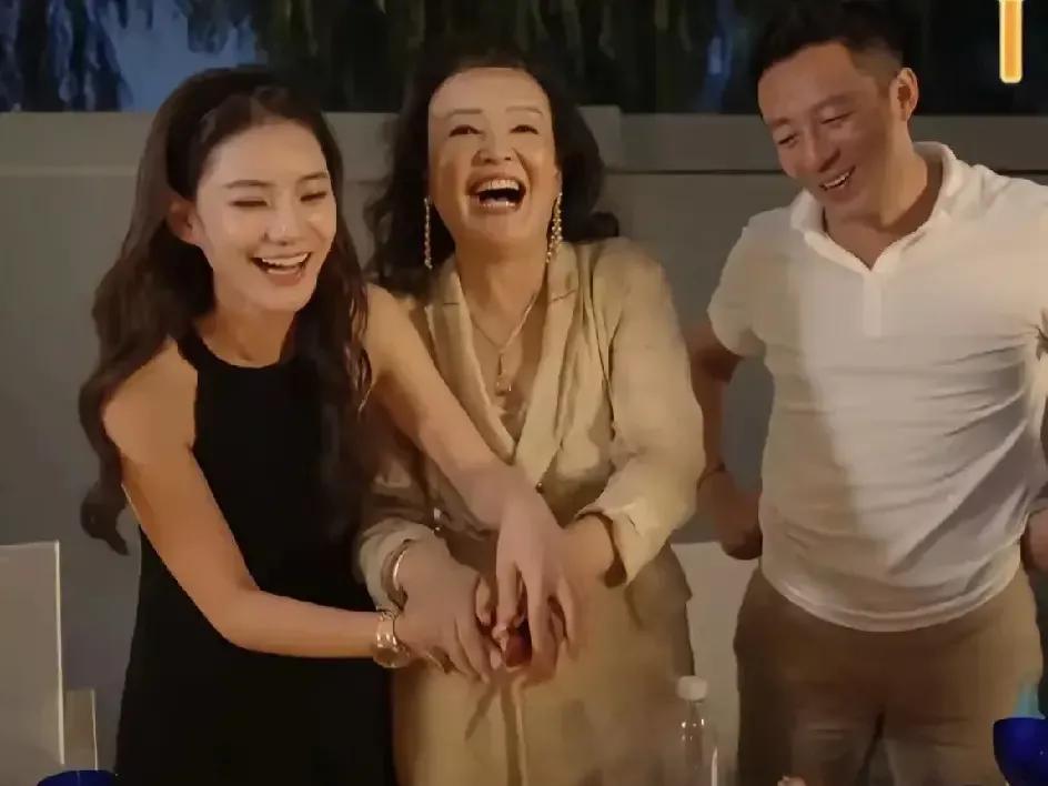 大S曾说适应不了北京的天气和朋友。这番话，看似简单，却道出了人际关系和环