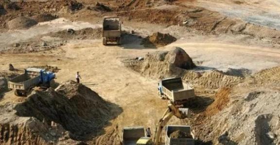 荷兰扬言“硬抢稀土”？荷兰官员曾表示，如果中国断供稀土，他们会采取“必要手段”。