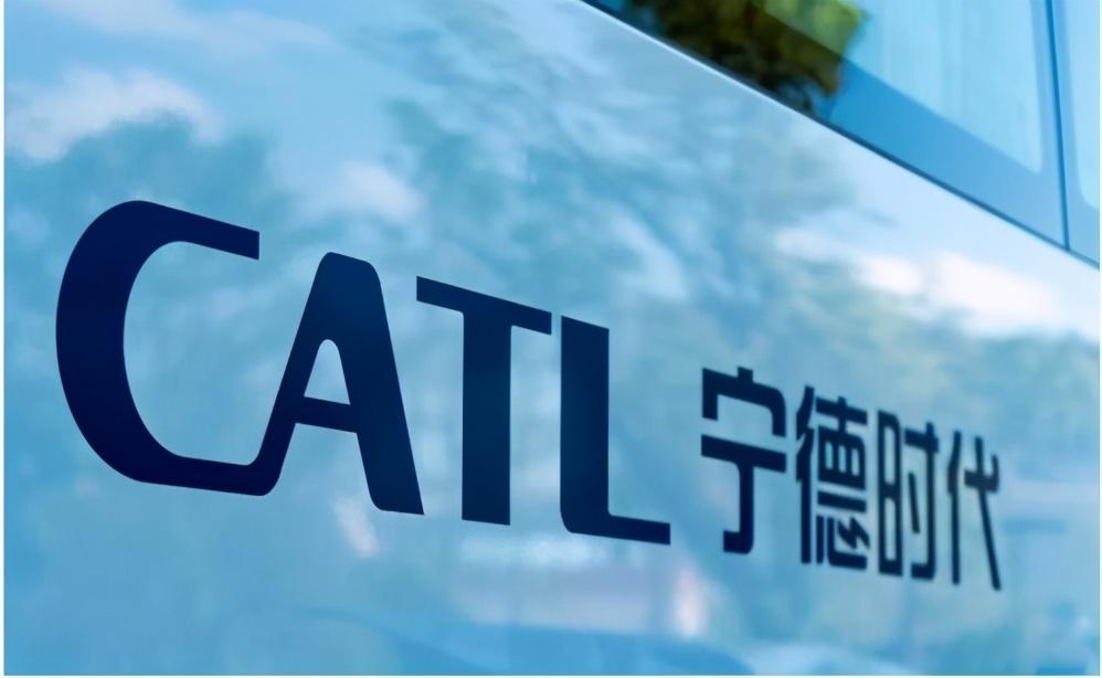 一家叫博裕新智新产的股权投资合伙企业，最近新增了宁德时代、腾讯产业基金、泡泡玛特