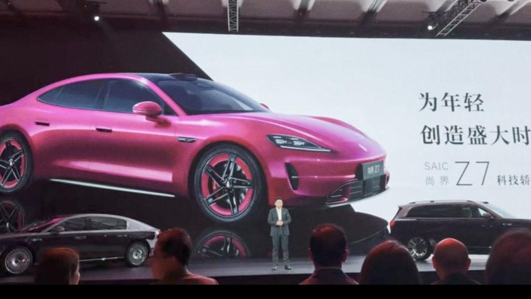 今晚友商笑不出来了想过400线，也想过500线，当华为把896线激光雷达发布后