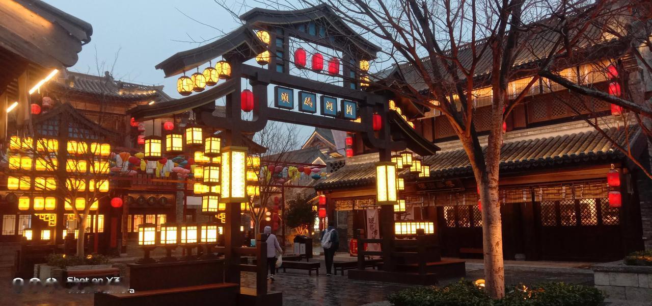 外出旅游的时候，我不喜欢往家发视频，怕爸爸妈妈或者婆婆看到了他们心里不舒服。