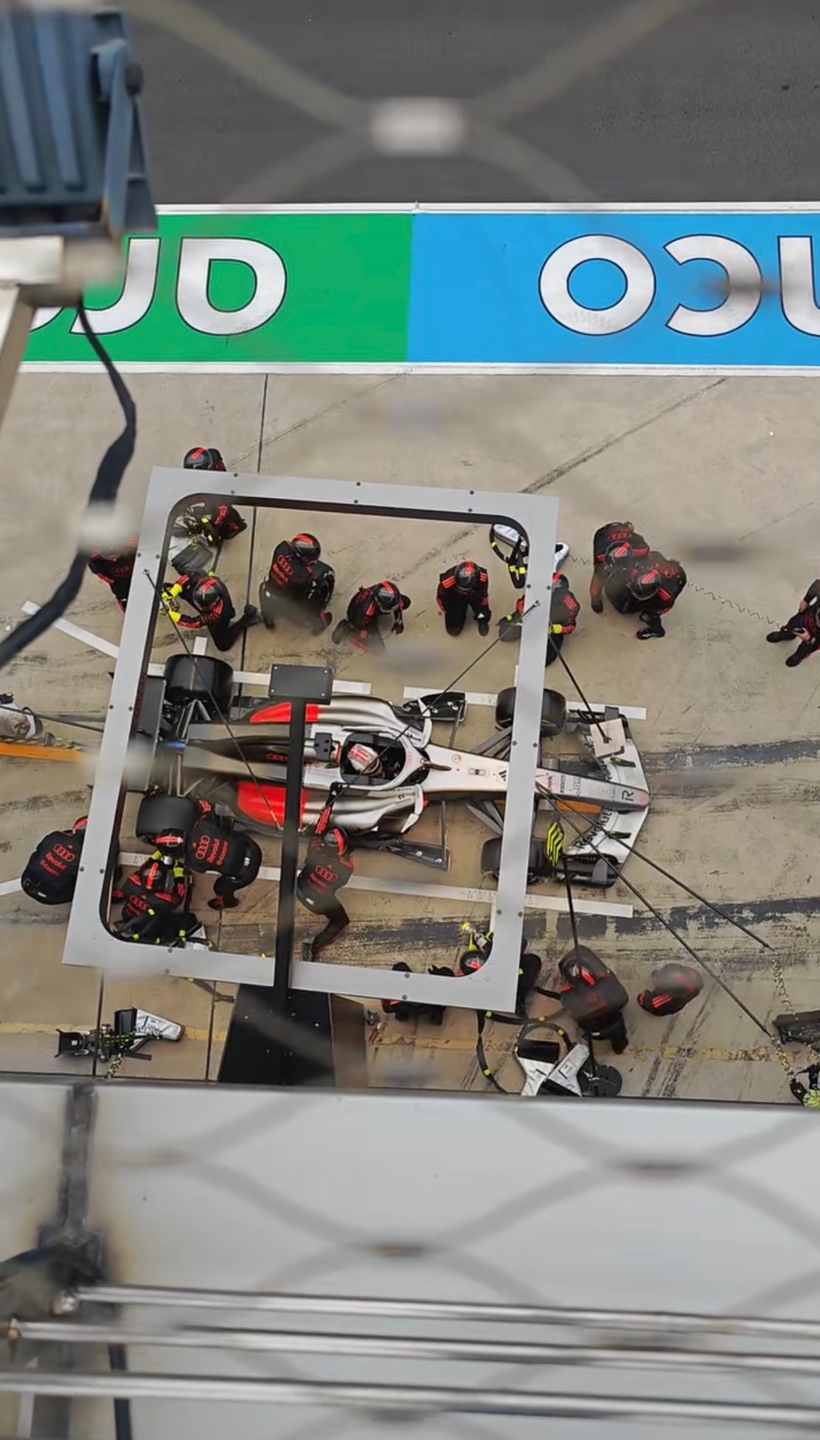 🏎️超级幸福的F1上海站正赛日💕梅赛德斯AMG和法拉利车队，实力依旧在线，稳