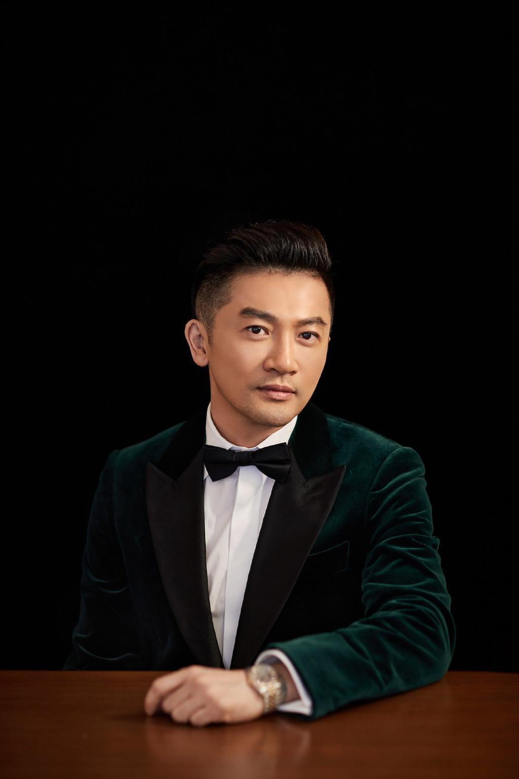 拍《左耳》时，杨紫去面试又纯又欲的黎吧啦，但苏有朋却拒绝了杨紫，而是选了比杨紫还
