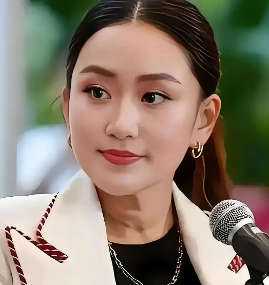 洪玛奈即将登上北京93阅兵主席台，如果佩通坦缺席，泰国就会比柬埔寨低一头​泰