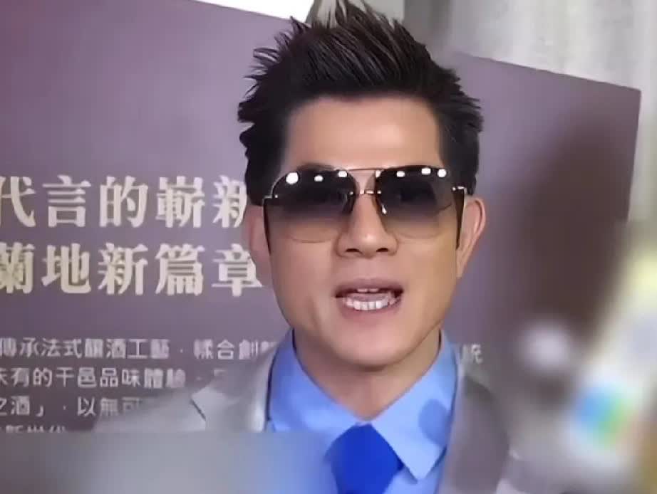 郭富城说他和方媛没有七年之痒，他很专一纪念日会送礼物但不会公开，还说最重