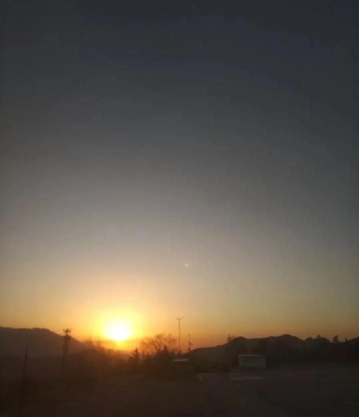 “人老了要善待自己”这句常挂在老人嘴边的话，说起来容易做起来难。人老了要学会活