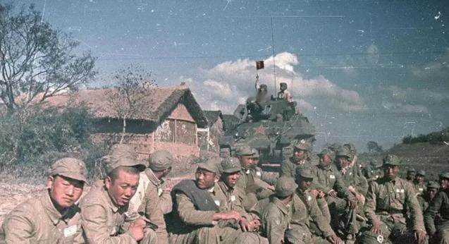 1949年5月1日，第81师师长葛开祥得知第68军军长刘汝珍的家属已经坐飞机去了