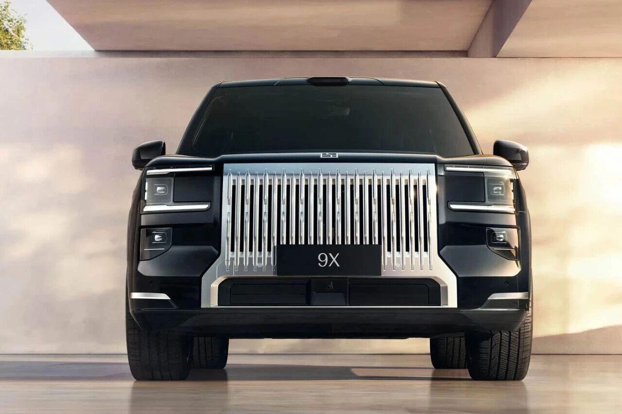 1401马力！3.1秒破百！这台“国产库里南”让揽胜都紧张了国车又添猛将！极氪9