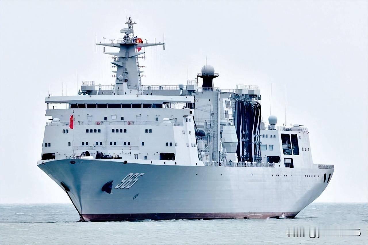 有了903A为什么还要建造更大的901？中国海军现役的综合补给舰主要分两种，一