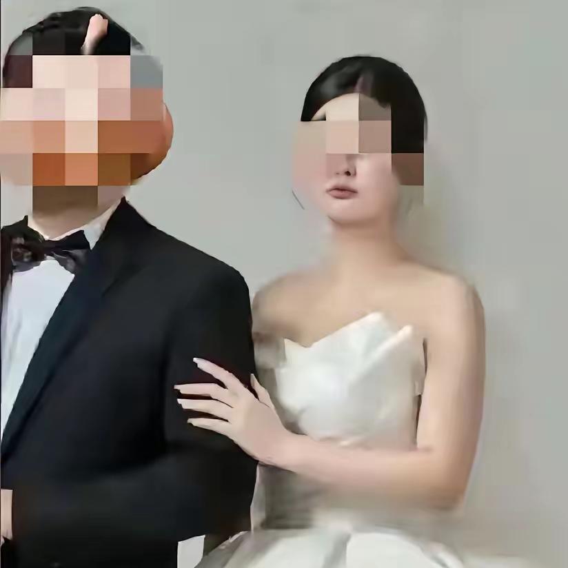 看到河南女教师穿婚纱从婚房坠落的新闻，心像被重锤砸了一下，疼得喘不过气。11