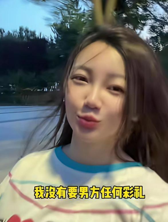 山东这姑娘，这回算是把国内那帮单身汉的脸打得啪啪响。28岁，远赴摩洛哥，零彩