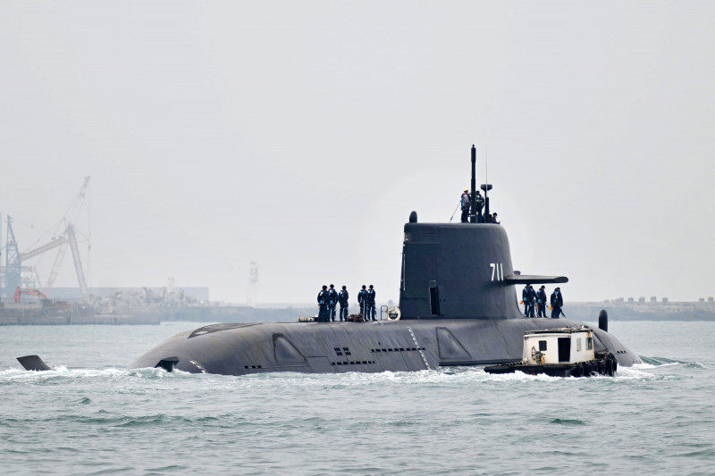 🔻台湾造船厂称不再回应海鲲潜艇的负面新闻。🔻近日，台湾自造海鲲潜艇又被爆出在