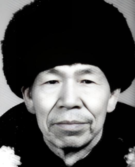 四川一104岁老农离世，子女收拾他遗物时发现，他没有没存折没现金，没有留下任何遗