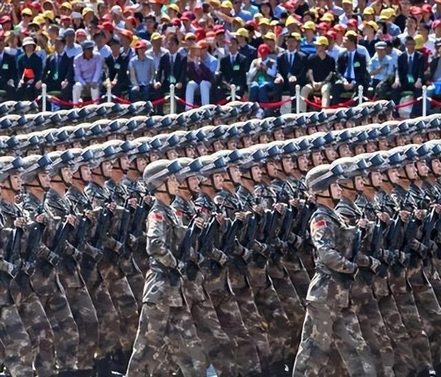 现在很多西方国家包括美国，都在琢磨一个事：中国人民解放军到底有多能打？战