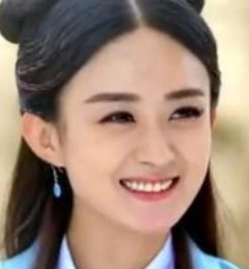 2026年2月9日，韩昊霖在接受采访时表示，赵丽颖是“百分之百的戏痴”。韩昊霖