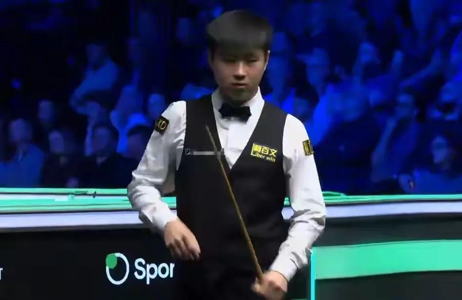 惊魂5-3！赵心童轰两杆破百却埋下最大隐患，中国独苗今夜决战斯诺克逆转王凌晨