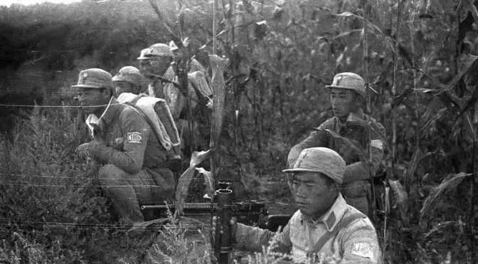 1938年，八路军设伏等待日军进入包围圈。突然，一头毛驴踩中了地雷，让日军觉察到