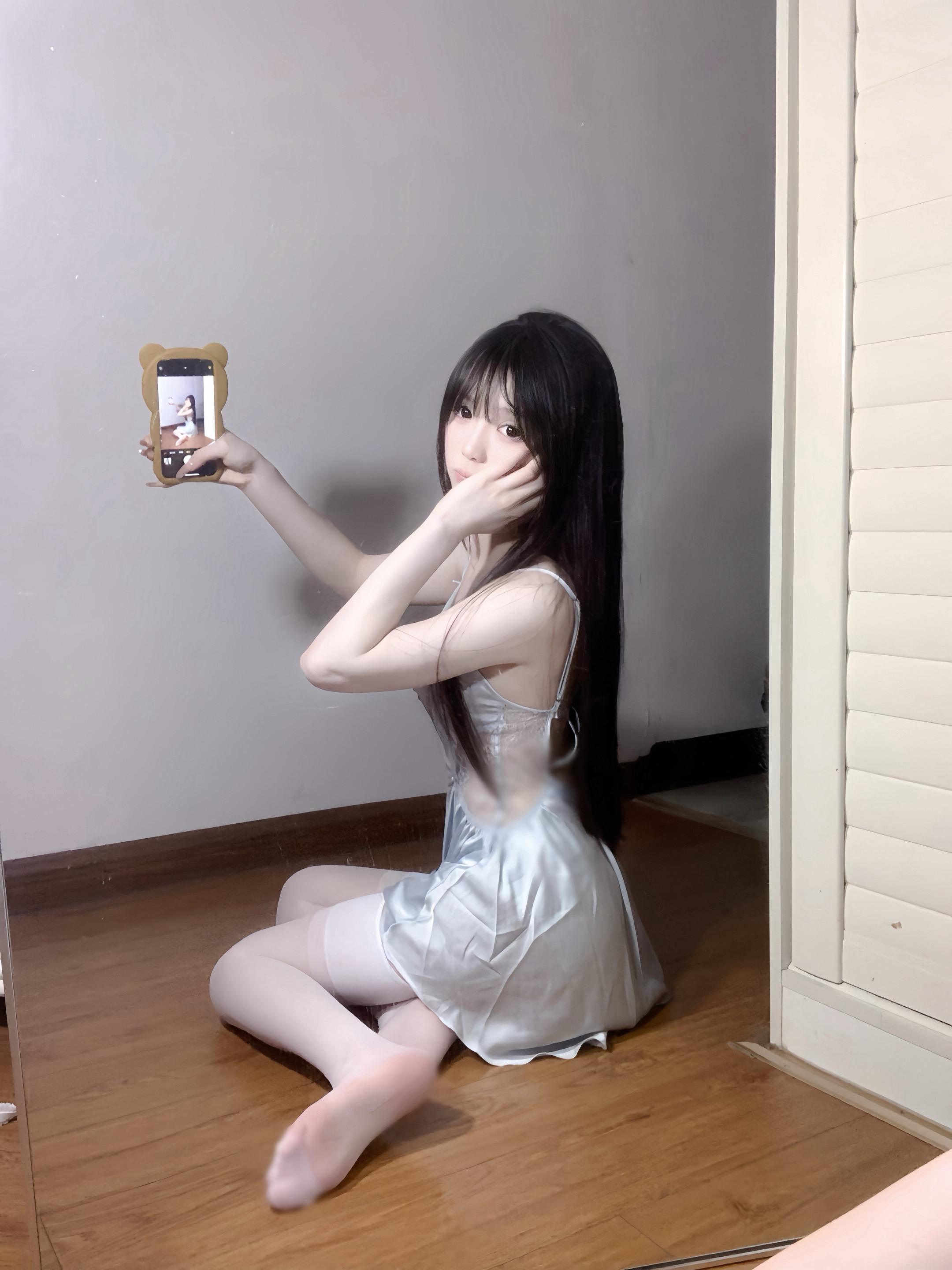男的 185 1 0 ts