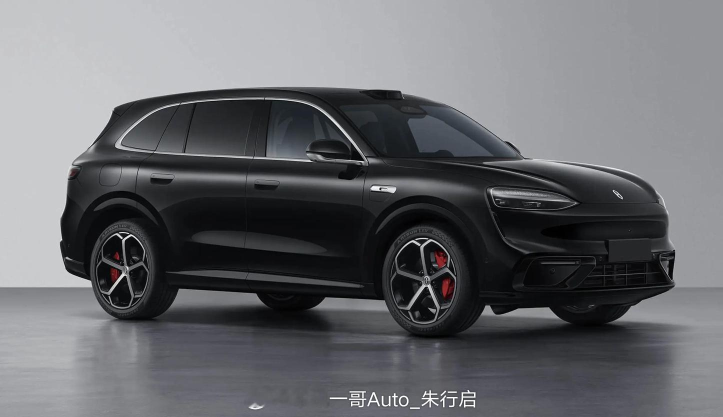 全新问界M6增程版的实车图曝光，新车搭载了37千瓦时、53千瓦时电池组，纯电续航