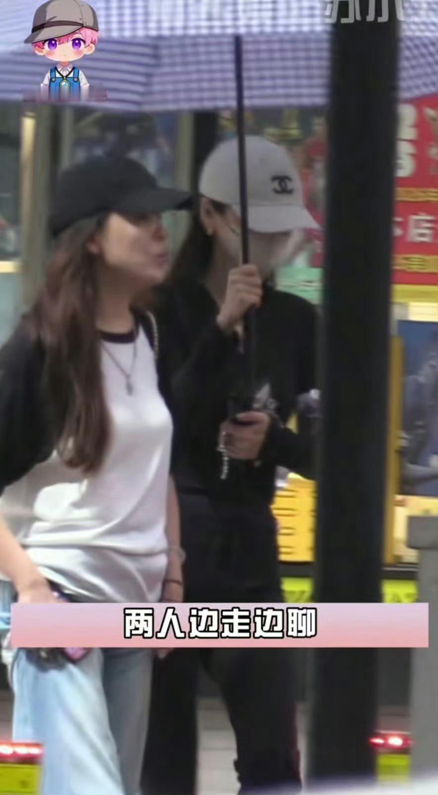 Angelababy带儿子会友被拍私生活还是少关注吧，baby也一直把儿子保护挺