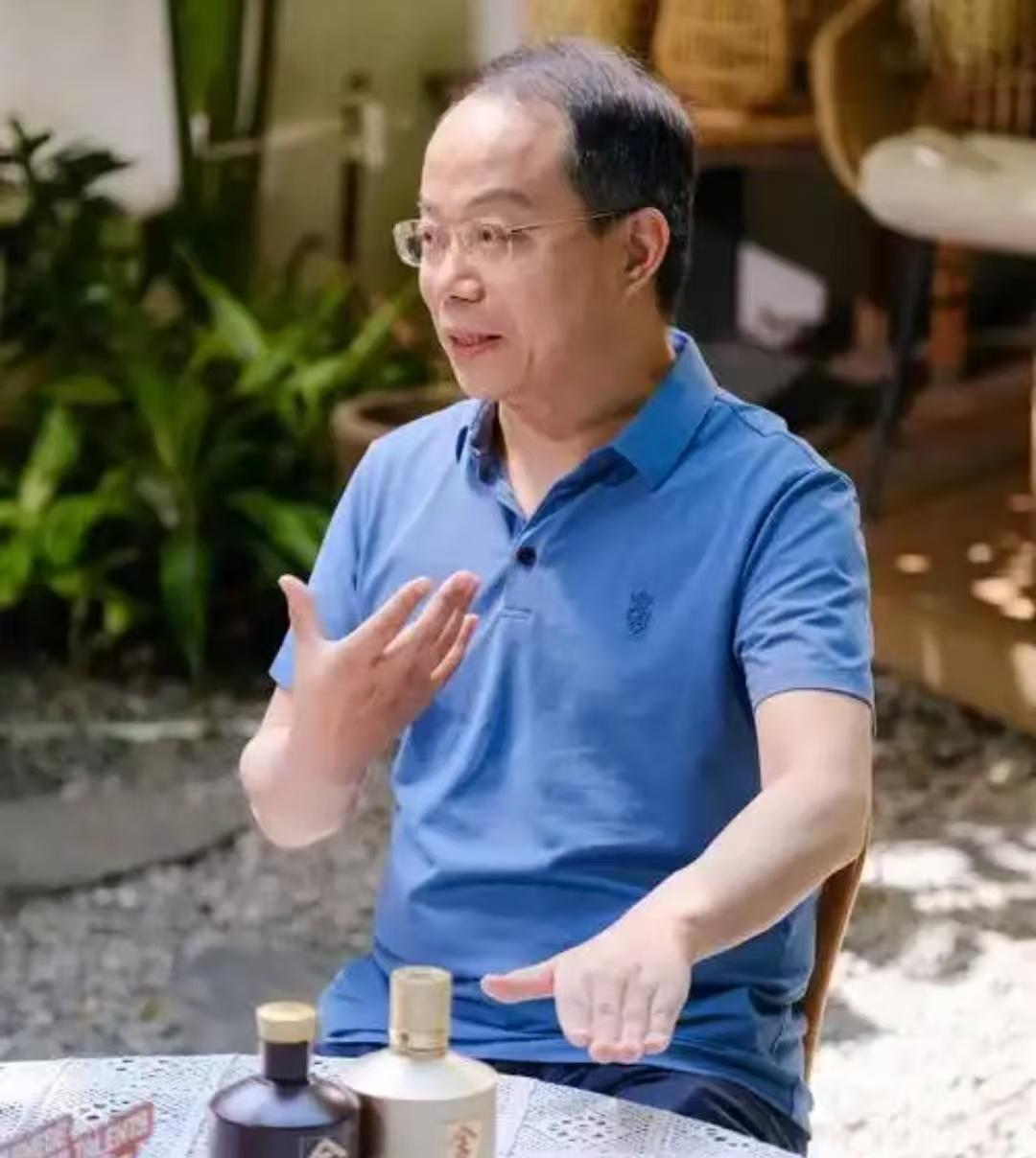 武志红老师说：“我活了52岁，才慢慢读懂这句话：对他人的期待，就是对自己最大的