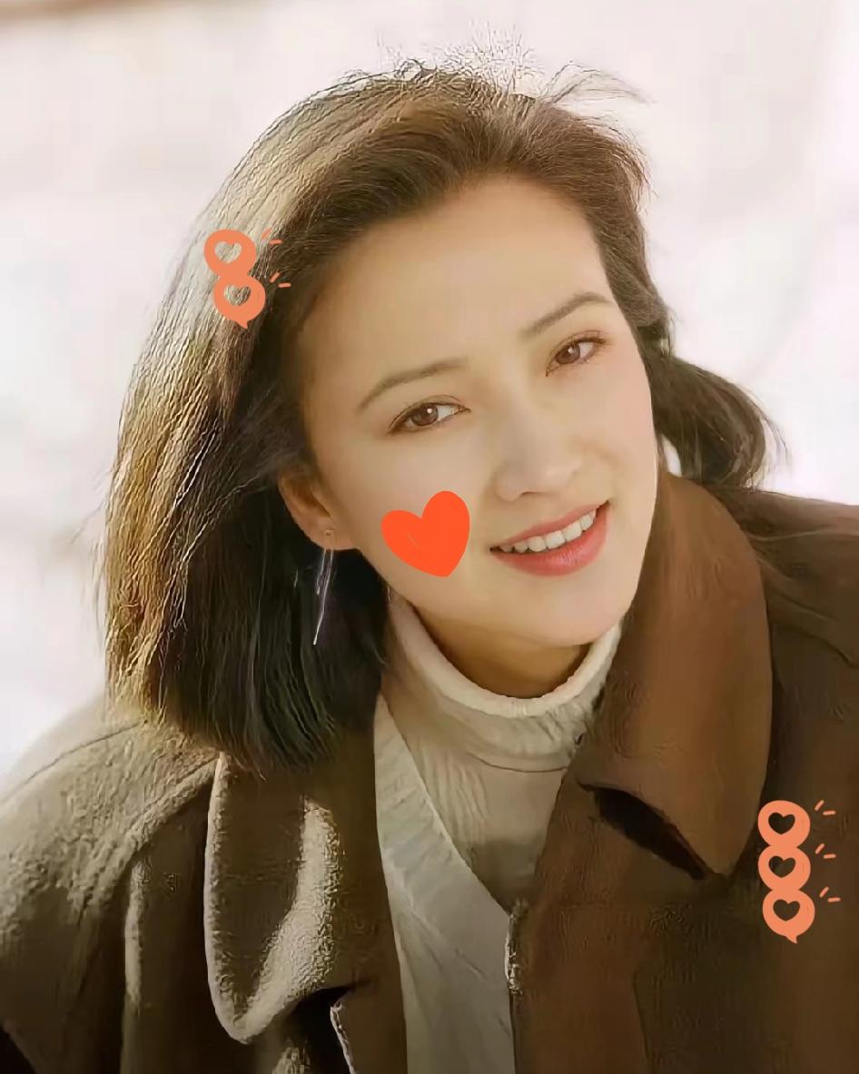 面相这东西真就是自圆其说的玄学，何晴的遭遇直接戳破了“好面相定好命”的谎言。