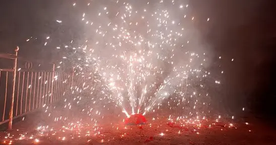 烟花爆竹禁放背后的原因揭秘