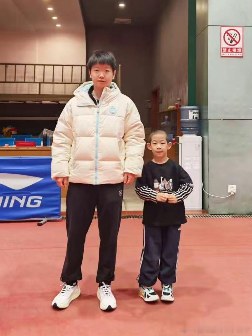 孙颖莎小莎教练上线宝宝玉米七​​​