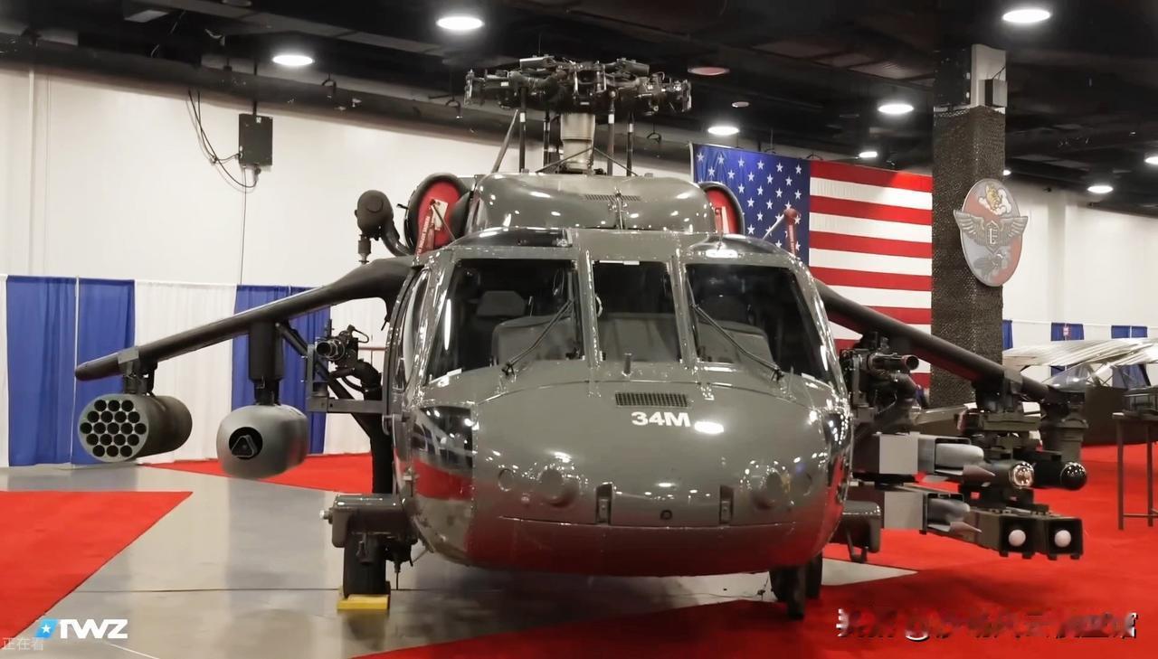 美陆军H-60黑鹰武直升级换装新机翼和武器挂载模块系统。2026年4月，洛·马