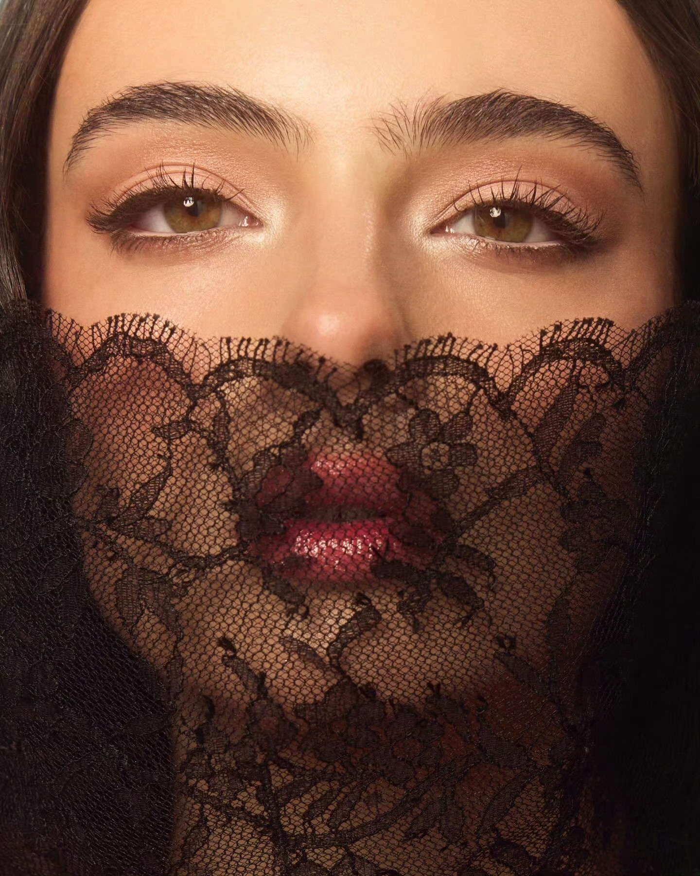 DevaCassel土耳其版Harper’sBazaar三月开季新刊封