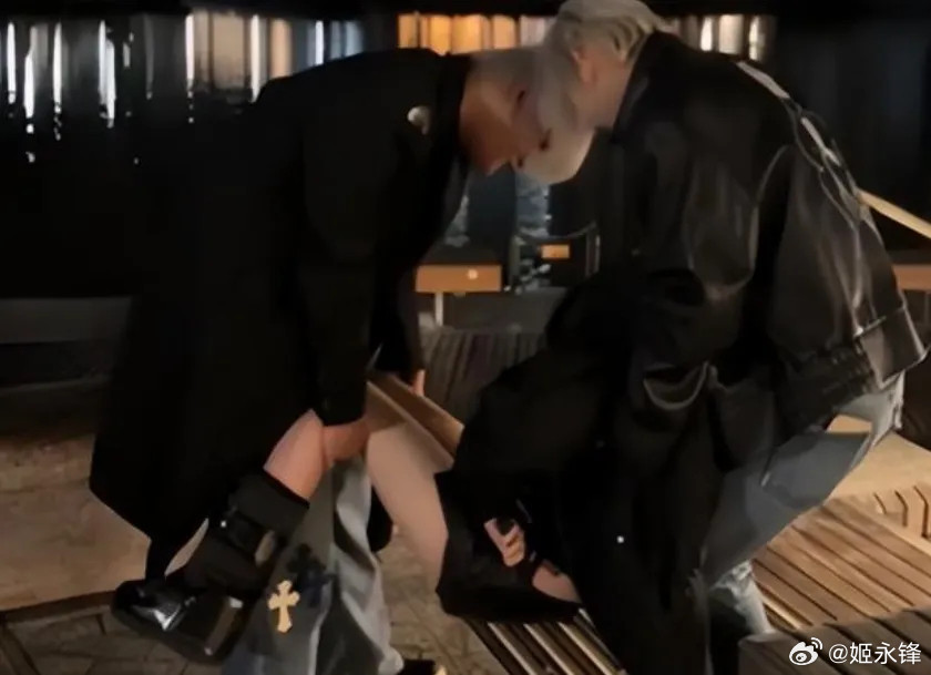 女留学生“醉酒视频”疯传！留学生集体破防：一颗老鼠屎坏了一锅汤摘自今日墨尔本这几