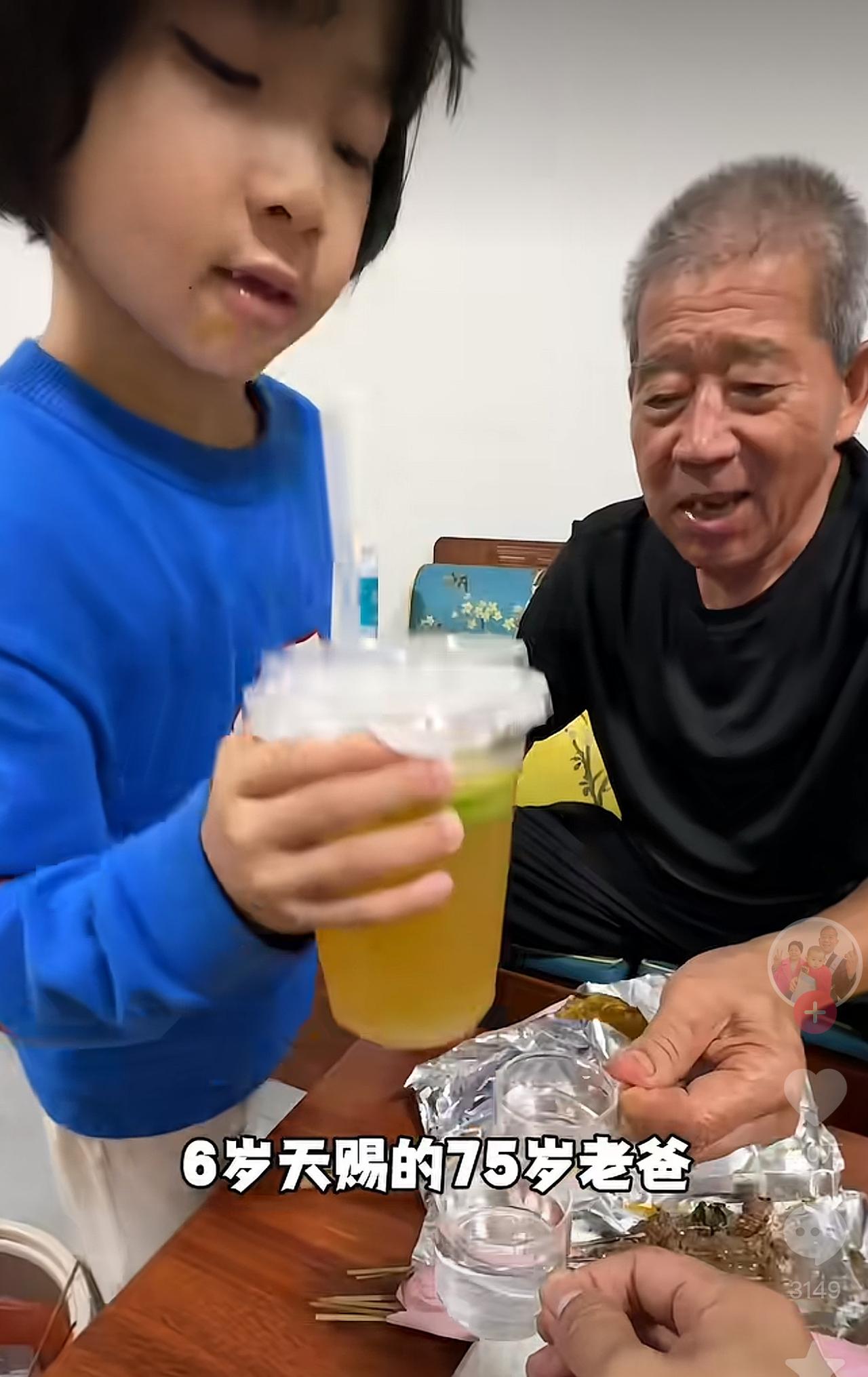 75岁的爸，6岁的女儿？六年前67岁田新菊高龄自然受孕生女天赐，被称作生命奇