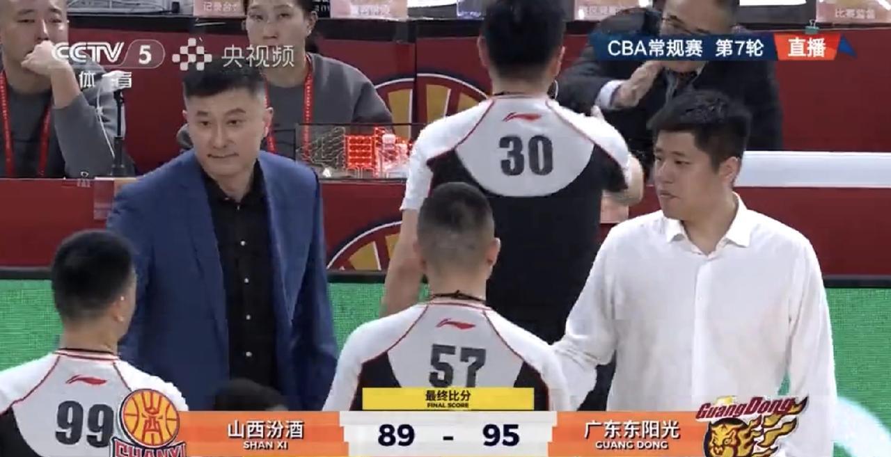 虽然结果广东宏远只赢了6分，但是山西男篮跟广东宏远已经不是一个级别的球队了。第四