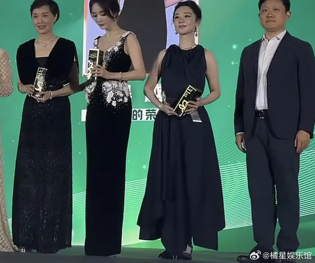 这是不是内娱女明星想要的肩颈效果