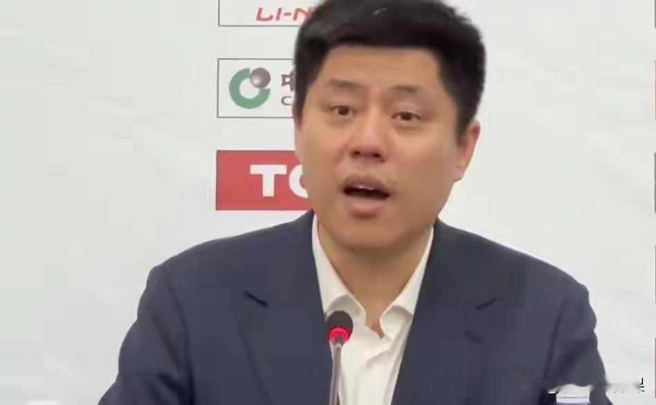 山西主场89:95不敌广东，赛后潘江点评让人哭笑不得！本场比赛第三节开局山西