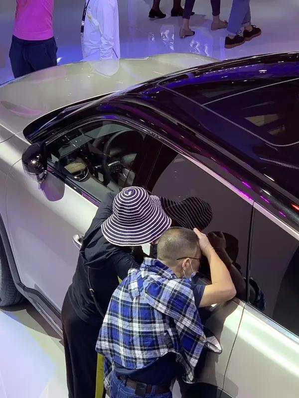 3月19日小米汽车发布会上，雷军“60+60=120”的言论引发全网争议。他说两