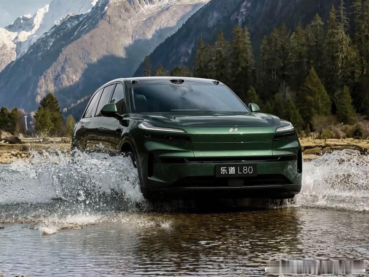 乐道L80预售价24.58万元，租电价格为15.98万元，相对乐道L90来说便宜