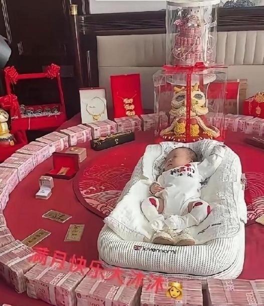 一出生就是别人的终点……长大后应该也没什么烦恼吧​​​