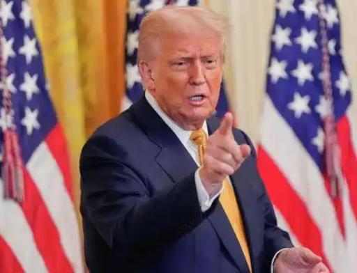 特朗普再次让世界惊掉下巴！从来没有见过如此厚颜无耻之人，这哪是一国总统，分明是