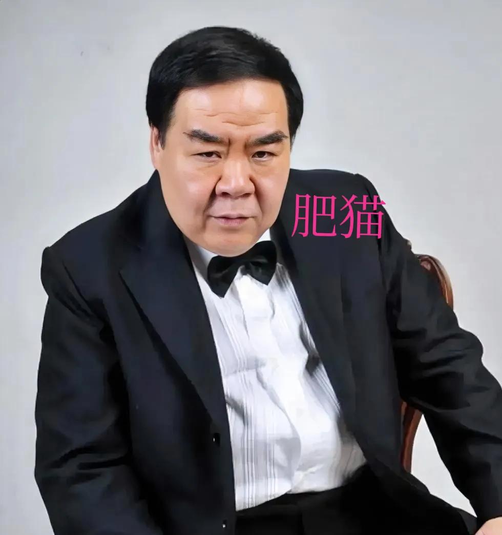 演员，郑则仕说，我今年73岁，刘德华是我的恩人。1993年，我欠下7000多