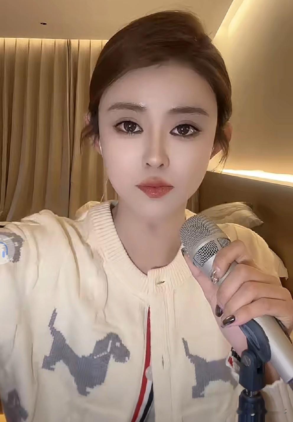 腿腿感恩感激，让我生命中能有光辉一刻！我本身是我本身一