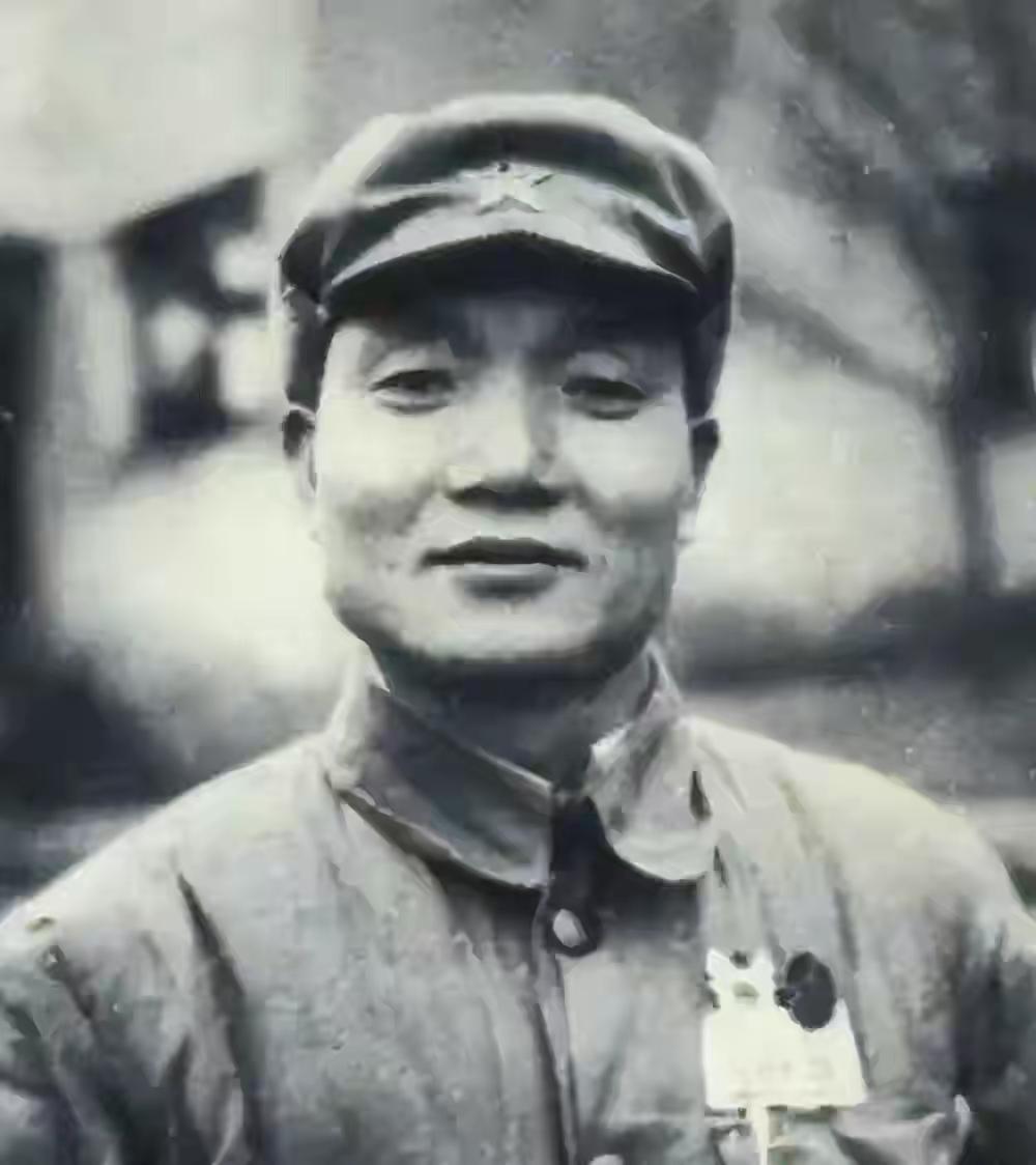 孔从洲去世后，秦基伟嘱咐其女：中央特批为你父亲举行追悼会说句实在话，那会儿听