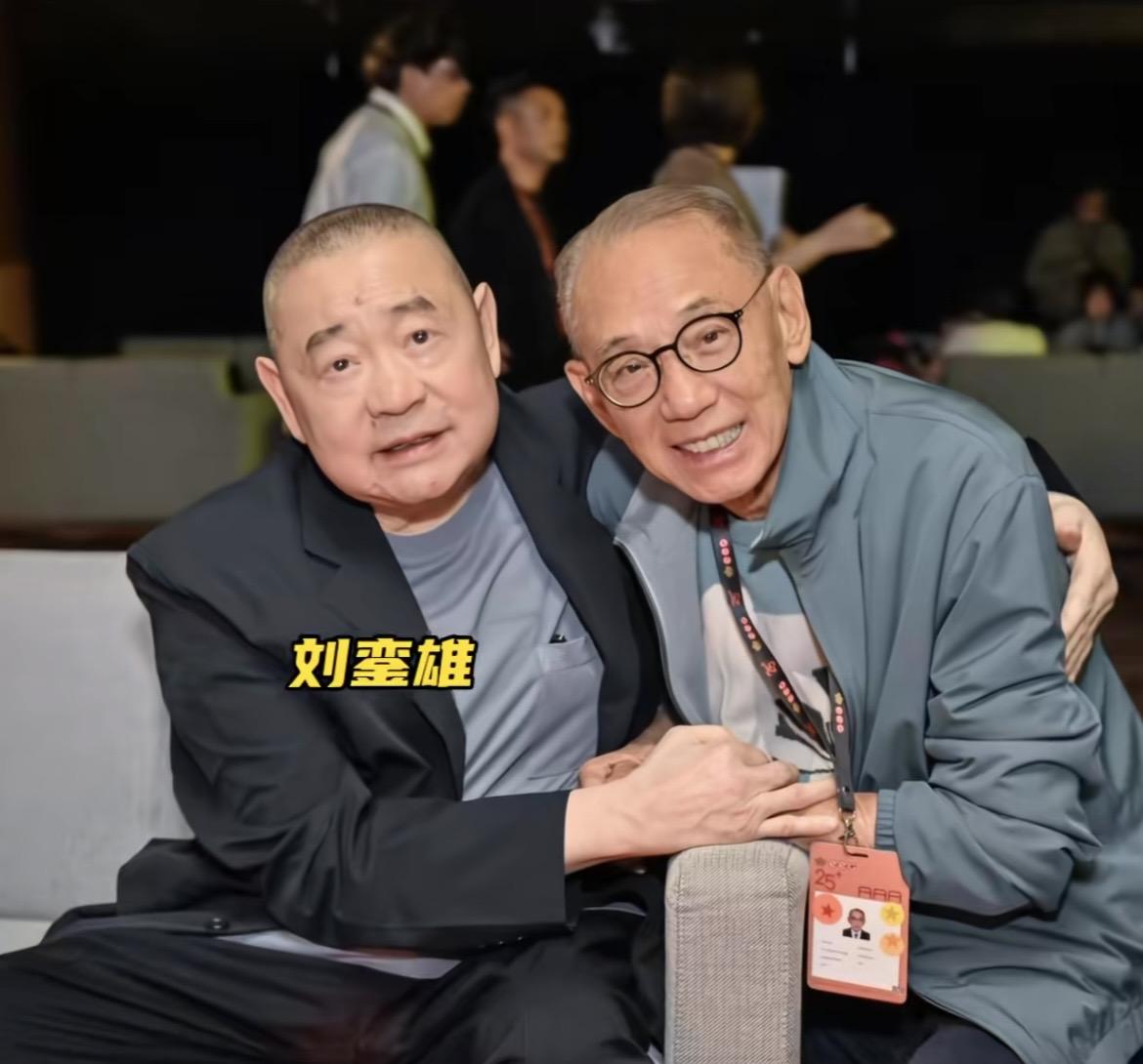 杨受成旗下的英皇娱乐早前一连举办了两场群星演唱会，他邀请了不少城中的政商界名人前