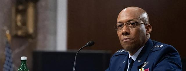 美上将警告国会:美军现在还能“打败解放军”,再不给钱就难说了