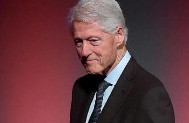 克林顿：我一生有两件事感到很遗憾，一中国加入WTO，二我做错了！克林顿这老头